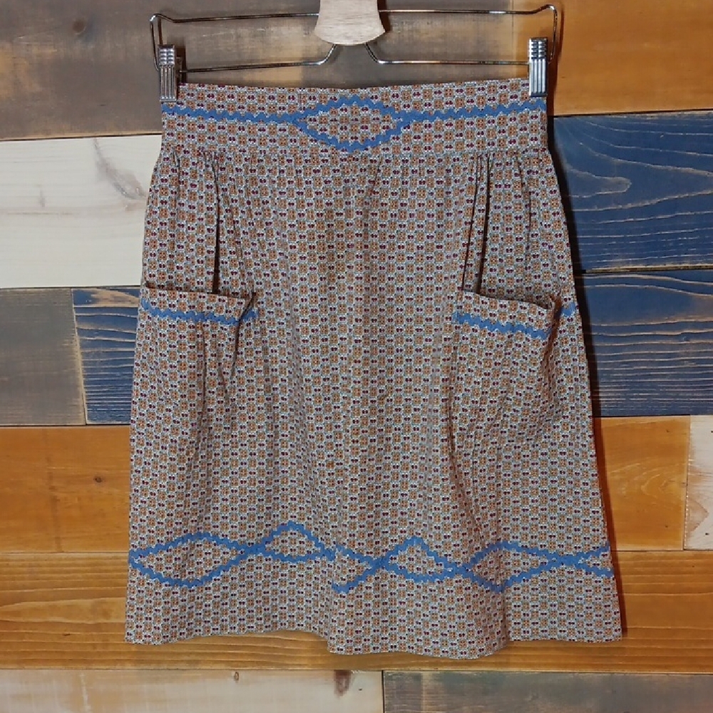 Vintage Apron OS Ric Rac Trim Yellow Red Blue
